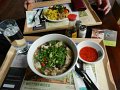 42 - Die scharfe asiatische Suppe liess mir nochmal den Schweiss auf die Stirn schiessen .....